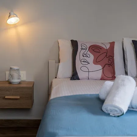 Laconia Domus - Apartment Plitra