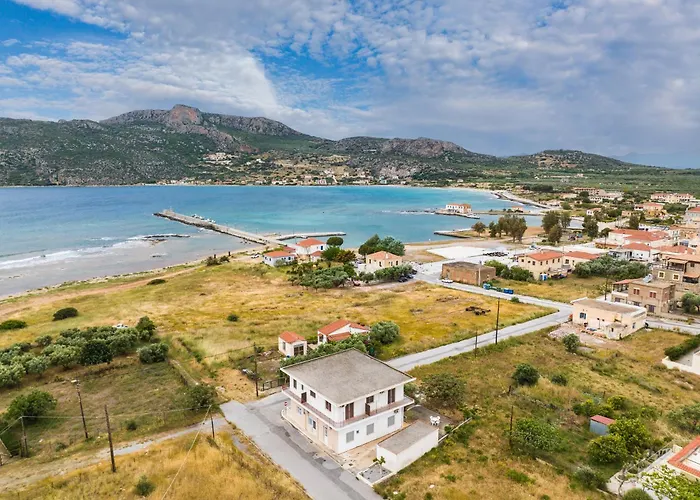 Laconia Domus - * Plitra